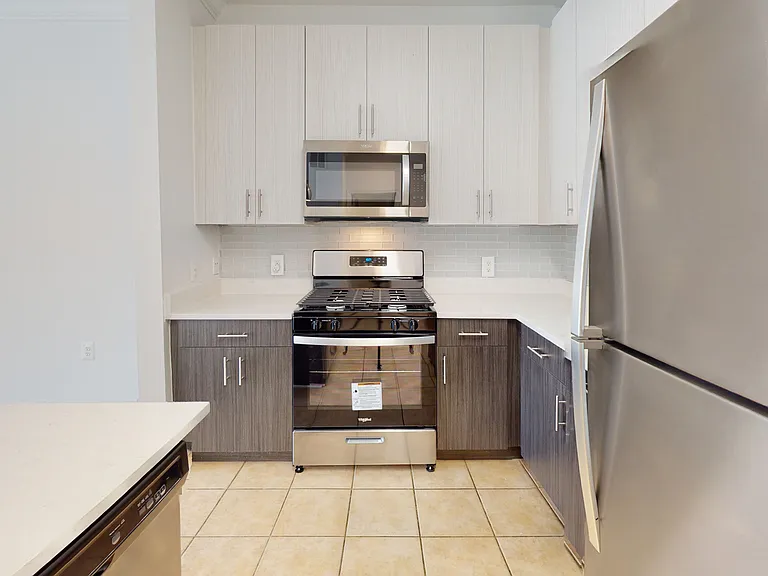 Sullivan Place — Photo 148
