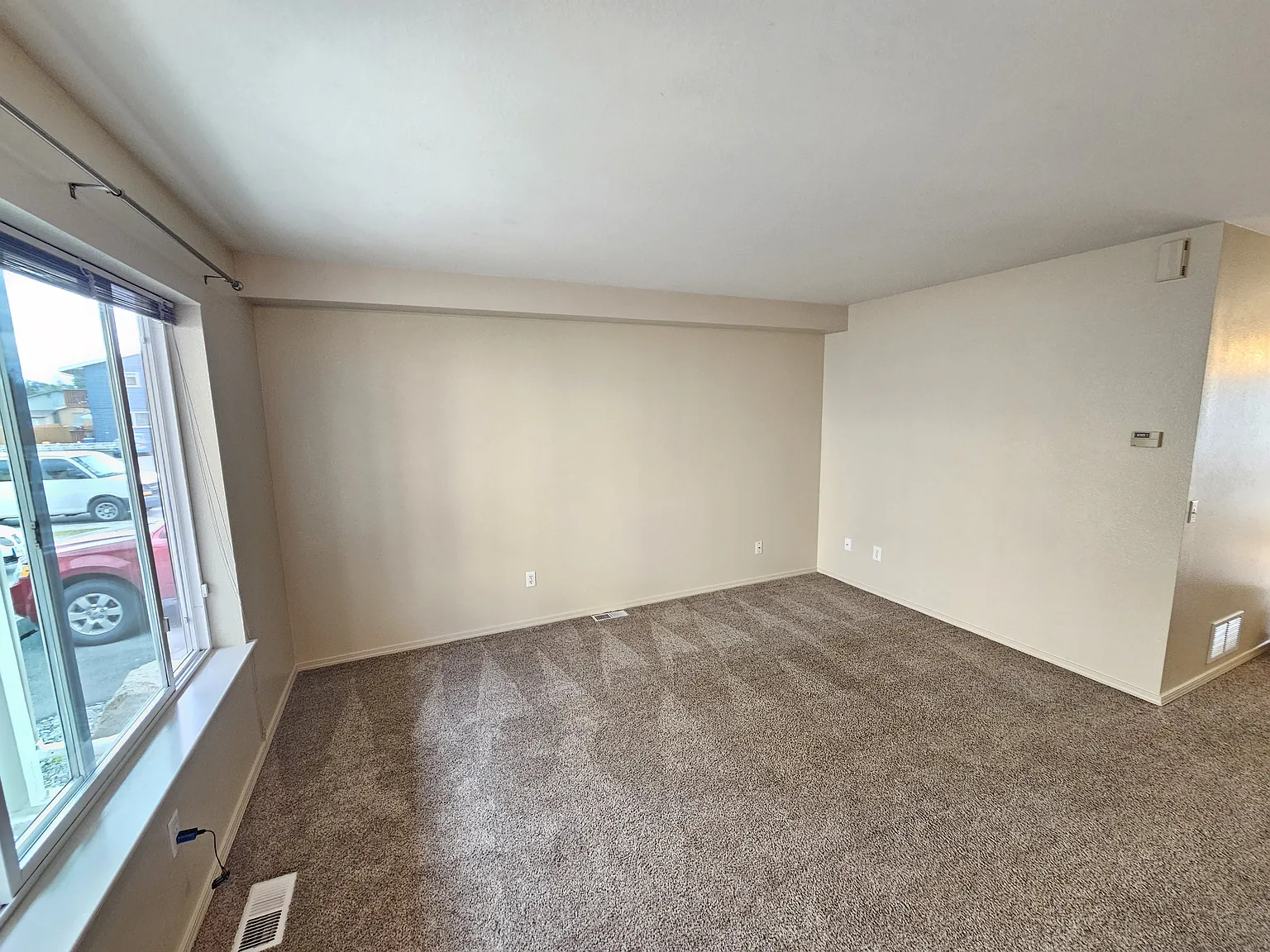 1211 Balfour Dr — Photo 4