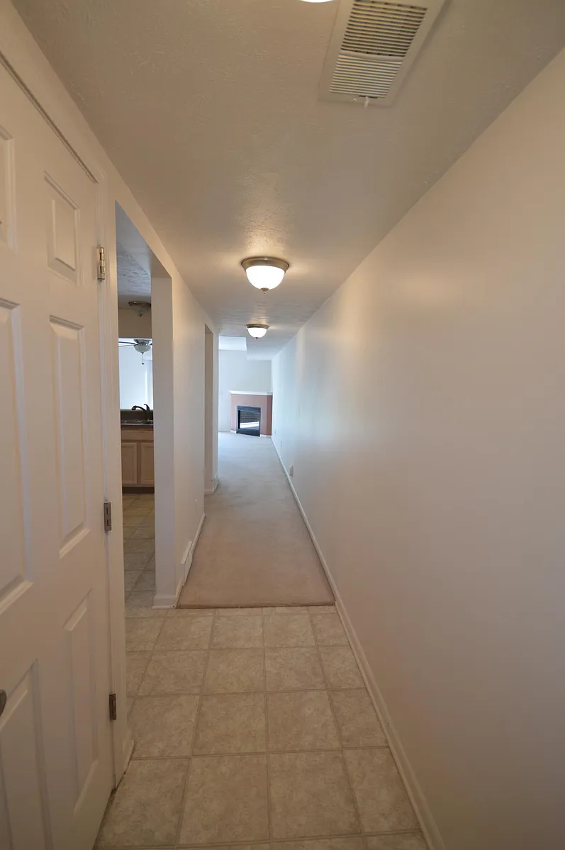 Building Photo - 5446 Rivertown Cir SW