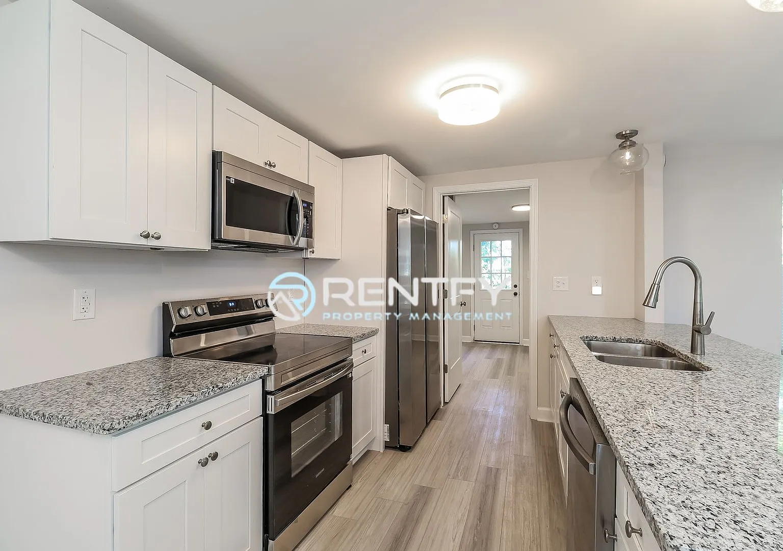 9304 Legranger Rd — Photo 1