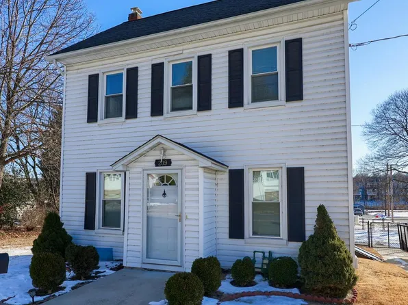 209 N 2nd St, New Freedom, PA 17349