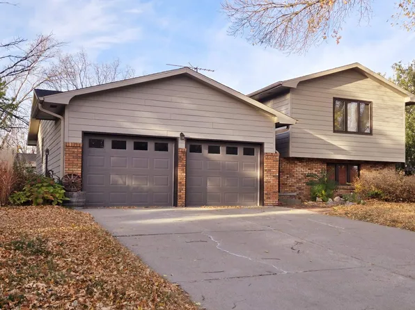 809 Centennial Rd, West Point, NE 68788