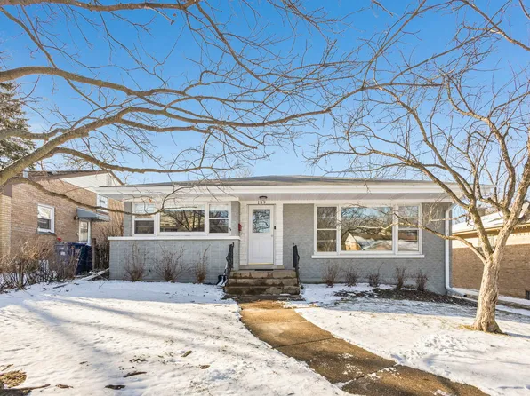 139 Thelin Ct, Wilmette, IL 60091