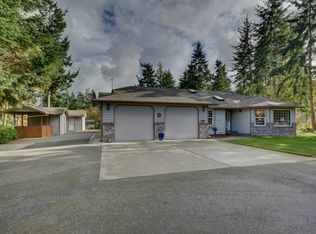 1743 Brideck Ln, Oak Harbor, WA 98277