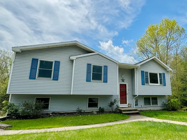 4 East Hill Street, Plymouth, CT 06786