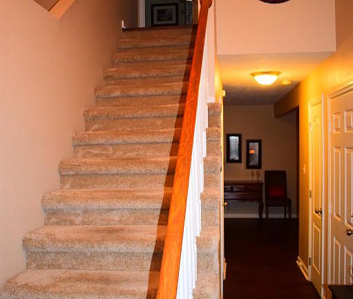 5th image of 8640 Charles Towne Ct