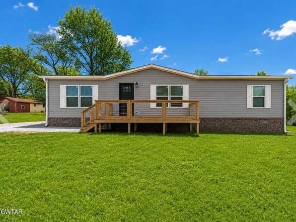 1 Old Jackson Rd, Trenton, TN 38382