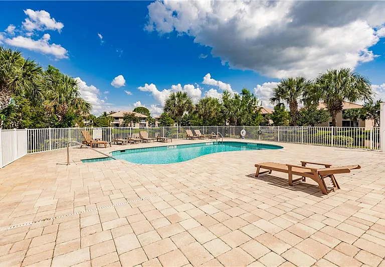 27400 Palmesta Cir #A — Photo 41
