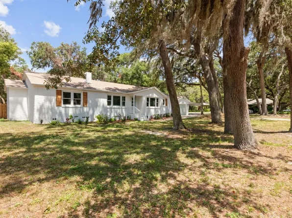 147 N 18th St, Fernandina Beach, FL 32034