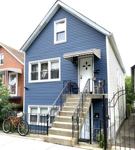 3240 S Carpenter St, Chicago, IL, 60608