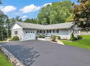 2661 Windmill Dr, Yorktown Heights, NY 10598