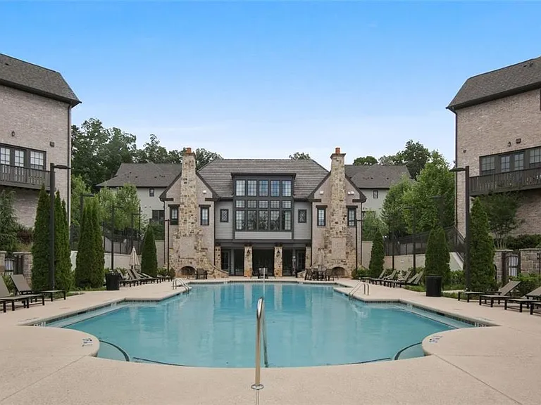 Lower pool