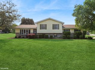 42930 Washington Ave, Winthrop Harbor, IL