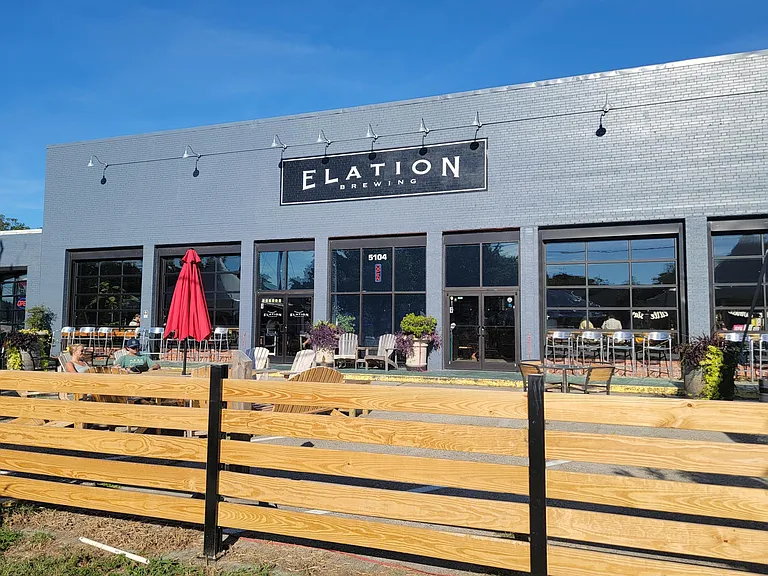 Fantastic brewery with a wood fired pizza oven on Colley Ave.