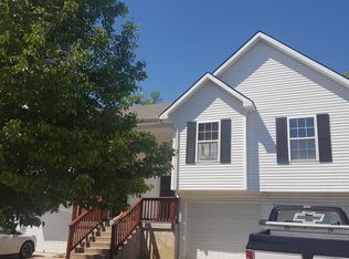 2632-2634 NW 69th Pl, Kansas City, MO 64151
