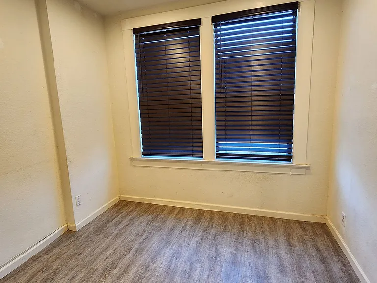 1 Bed 1 Bath in Historical Building — Photo 9