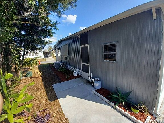 3rd image of 8837 Crimson Tide Ln