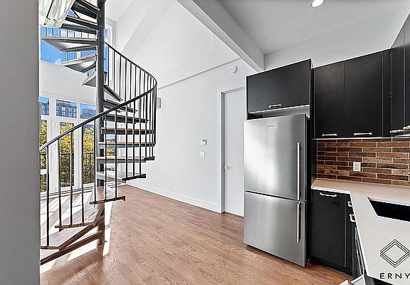 5th image of 97 Varet St #4F