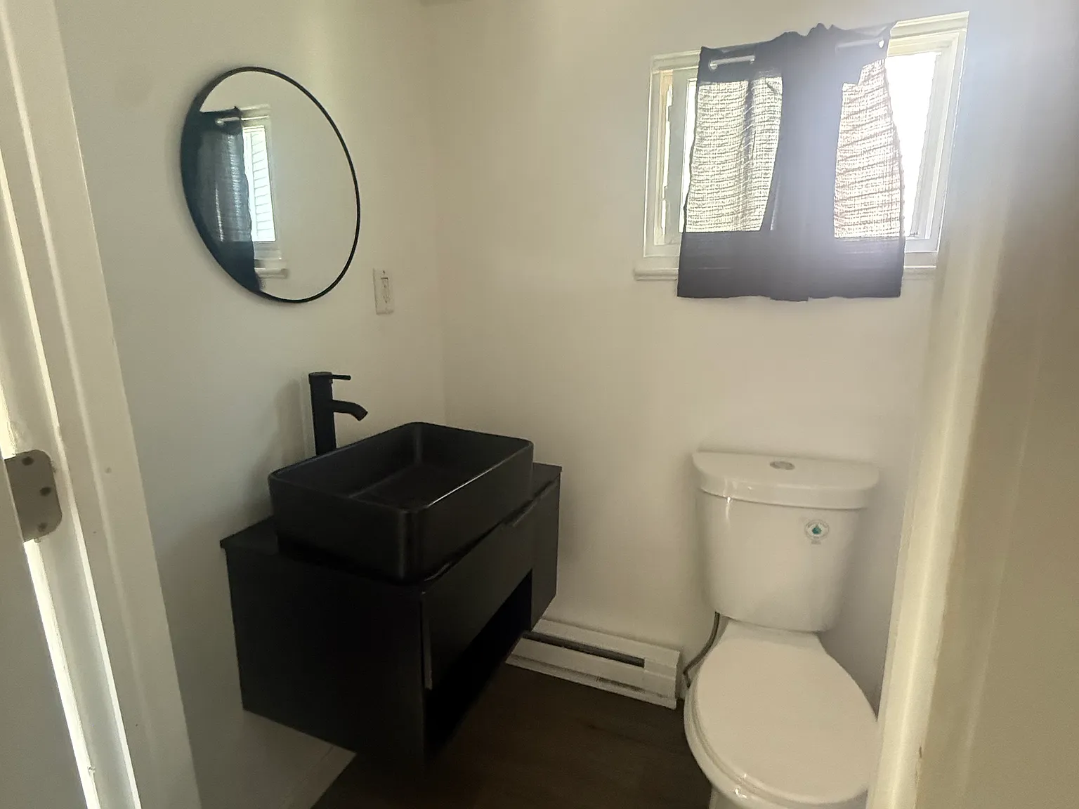 2 bed, 550 sqft, $945 — Photo 4