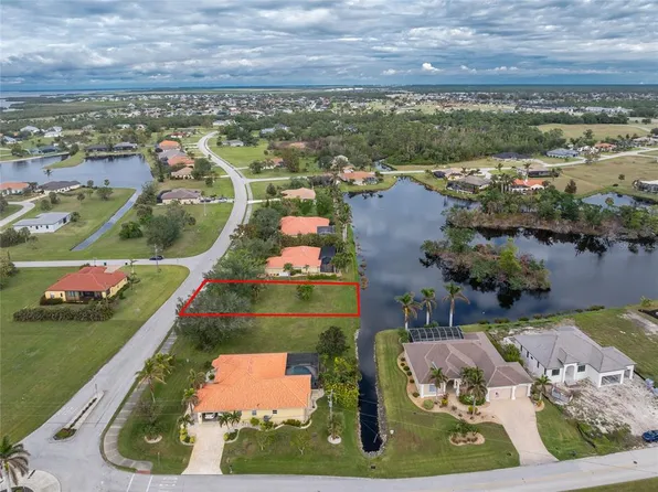 17196 Cape Horn Blvd #3, Punta Gorda, FL 33955