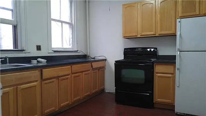 Rented by Brick Real Estate | media 18