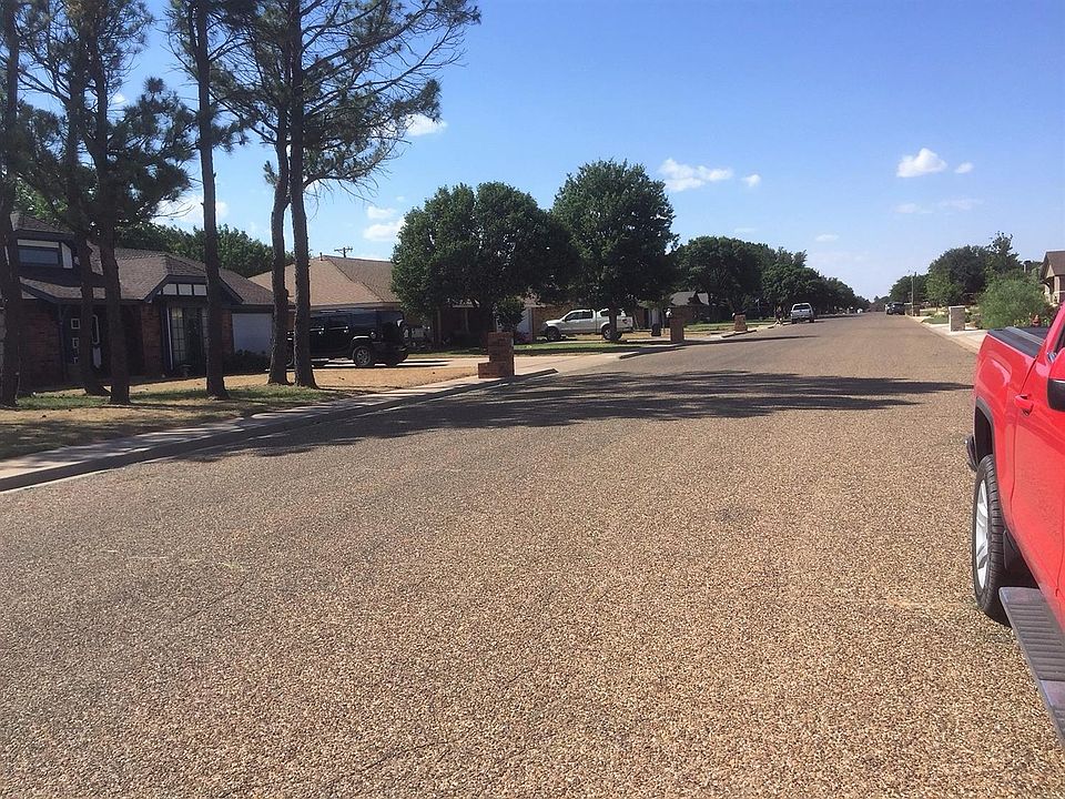 2nd image of 2115 Mustang Dr