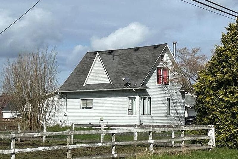 1st image of 46319 244th Ave SE