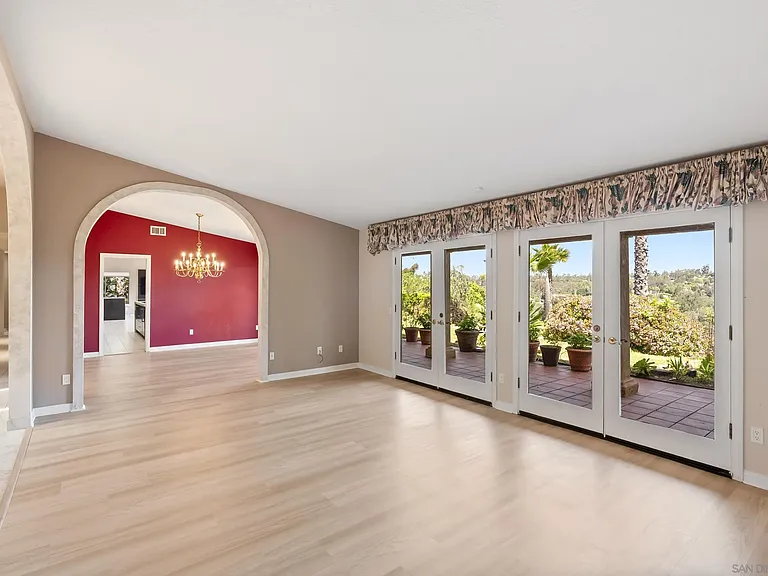 6518 Monte Fuego — Photo 15