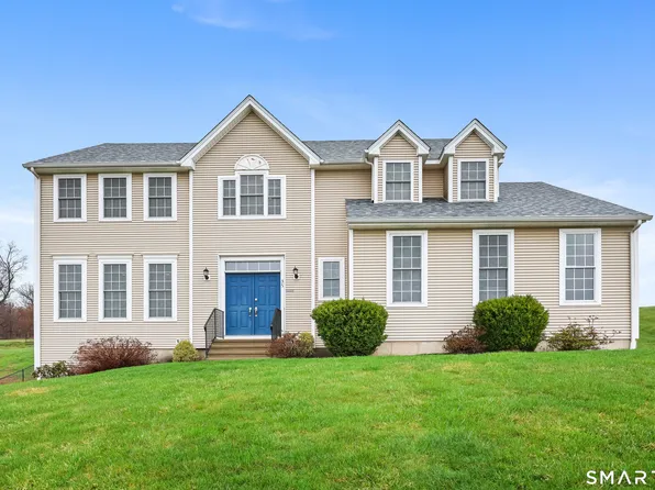 35 Highland Avenue, Ellington, CT 06029