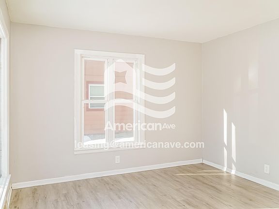 2-Living Room