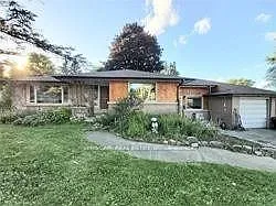 29 Victoria St Photo 1