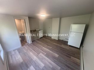 76 Court St APT 7, Bangor, ME 04401