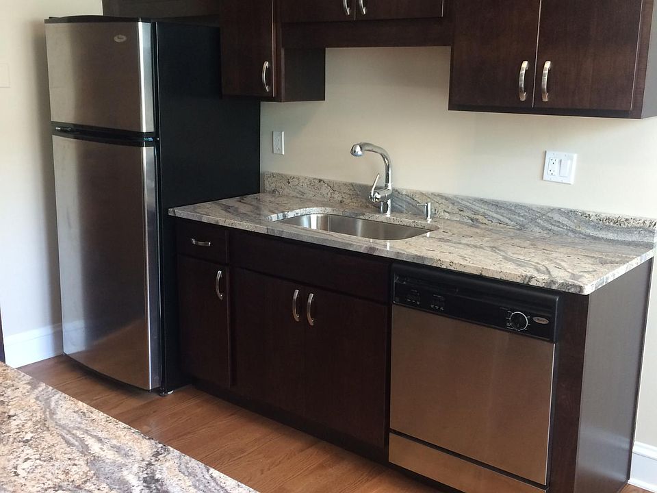 1st image of 3954 N Bell Ave #2