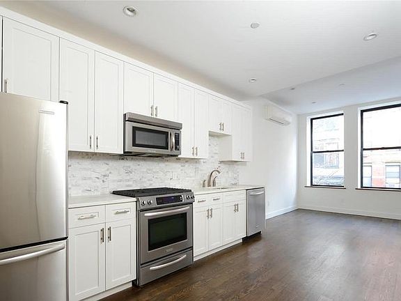 3rd image of 17 Orchard St #2-F