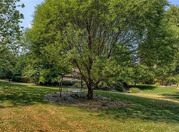 5th image of 5543 NW 80th Ter