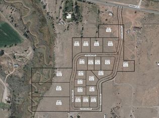 925 W 100 S, Torrey, UT 84775