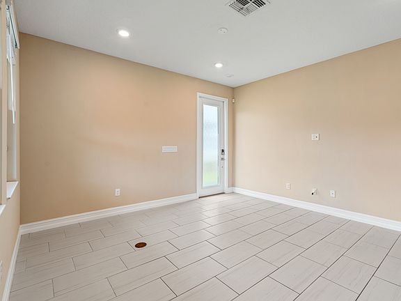 5th image of 4896 San Martino Dr