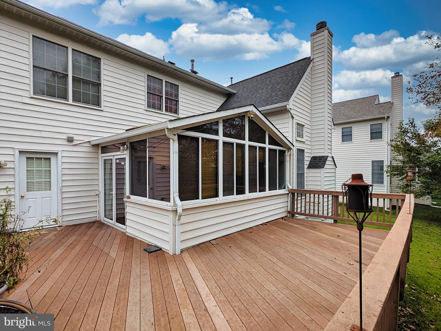 4 bed, 3.5 bath, 4111 sqft, $4,600 — Photo 4