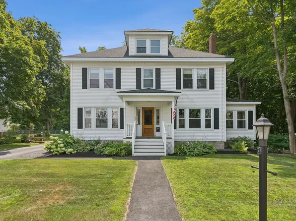 14 Yarmouth Road, Gray, ME 04039