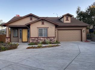 5649 Eastlake Dr, Santa Rosa, CA 95409