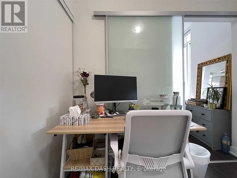 27 Bathurst St #902W — Photo 31