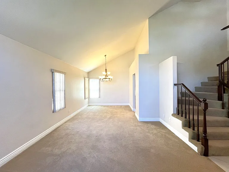 940 Birmingham Dr — Photo 4