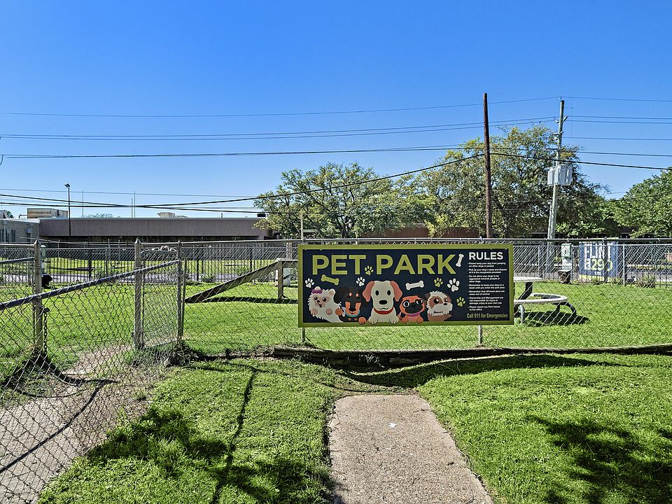 1st image of 5915 Flintlock Rd #1406