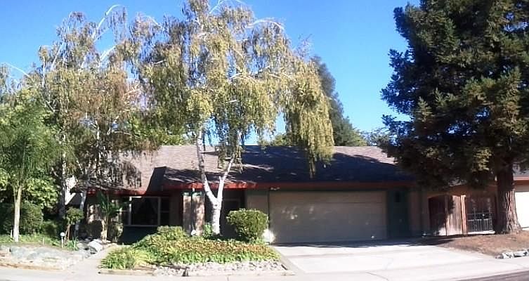 1st image of 9538 Knight Ln