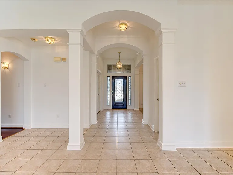 6015 Nash Creek Ct — Photo 5