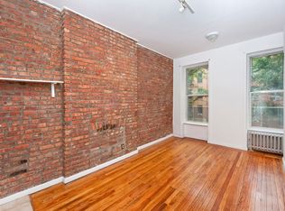 453 W 47th St APT 3, New York, NY 10036