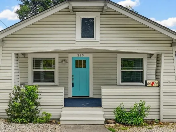 225 Bank St, Grass Valley, CA 95945