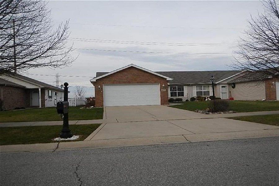 1st image of 4370 W 91st Pl
