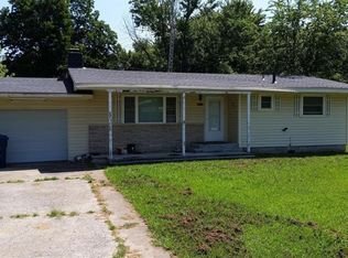 516 N Water St, Locust Grove, OK 74352