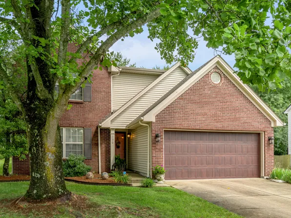 130 Carriage Ln, Midway, KY 40347